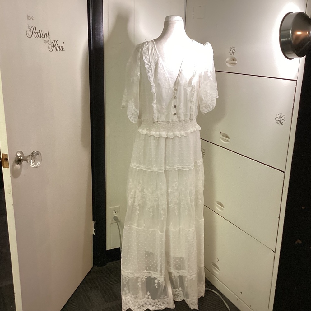 Summer white dress whimsical see thru MUST SEE PRARIE STYLE. WEDDING ? PROM.🌹 - Picture 8 of 15